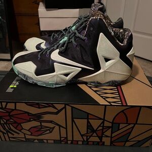 LeBron XI - AS
NOLA Gumbo League Gator King